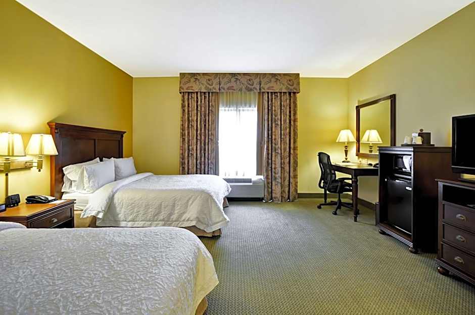 Hampton Inn & Suites North Charleston-University Blvd