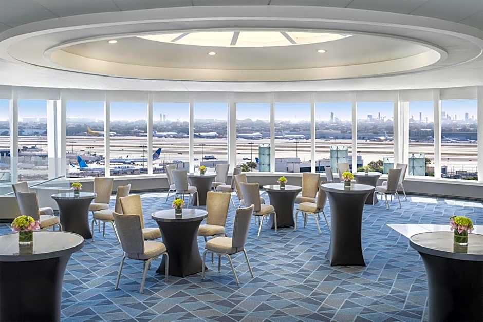 Hyatt Regency Los Angeles International Airport