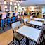 Pittsburgh Airport Inn and Suites
