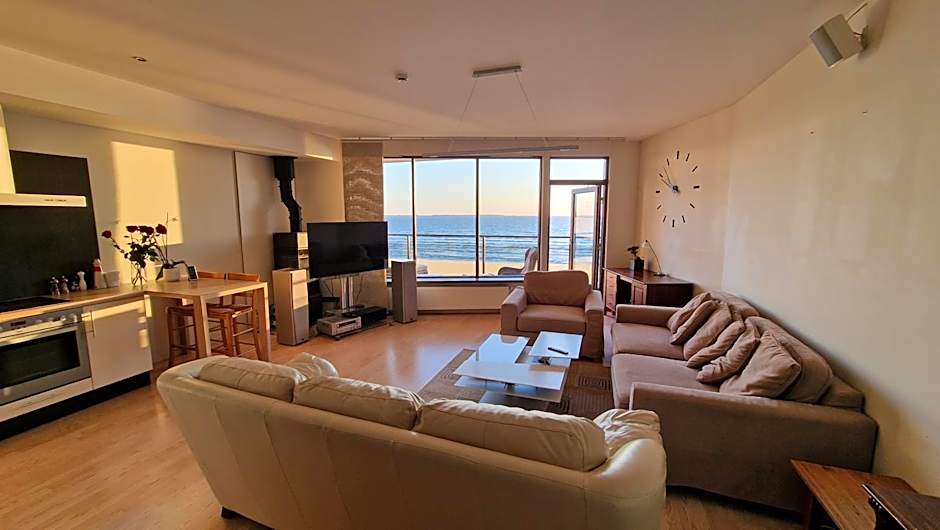 Pirita Beach View Suites