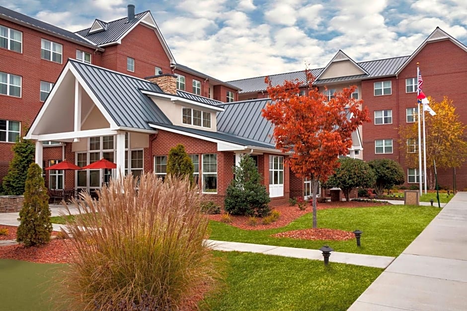 Residence Inn by Marriott Greensboro Airport