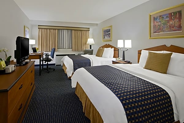 Comfort Inn & Suites Logan International Airport