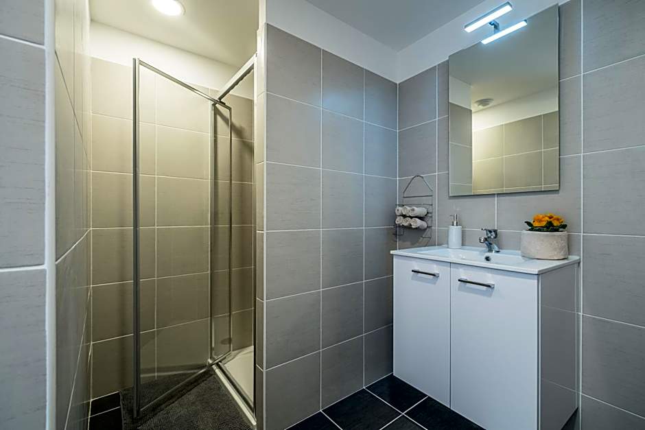 Cannes Marina Appart Hotel Mandelieu