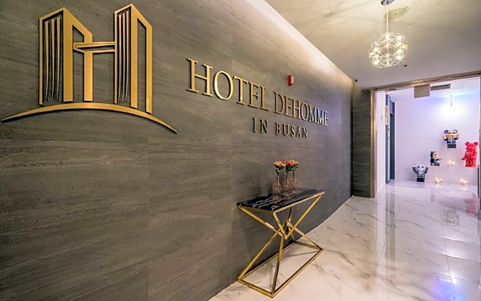 DeHomme Hotel