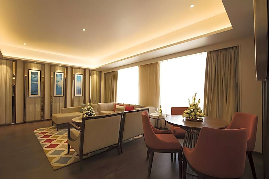 WOW Crest, Indore - IHCL SeleQtions