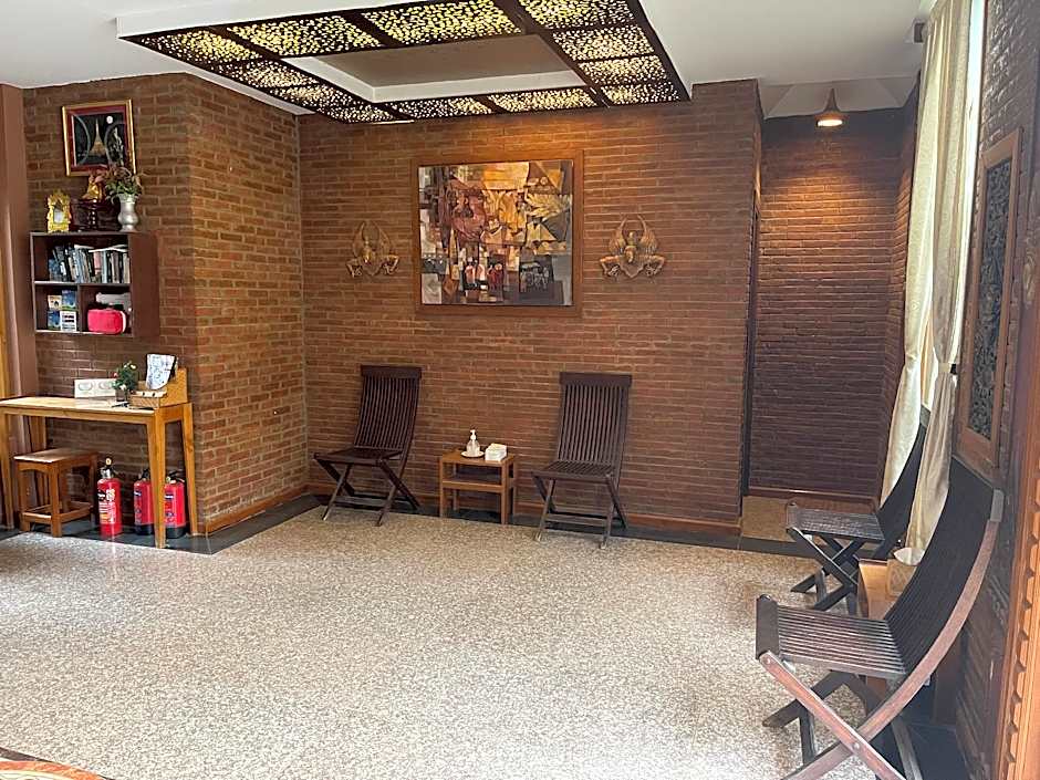 Northern Breeze Guest House