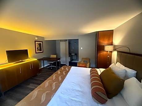 Naval Suites by FairBridge