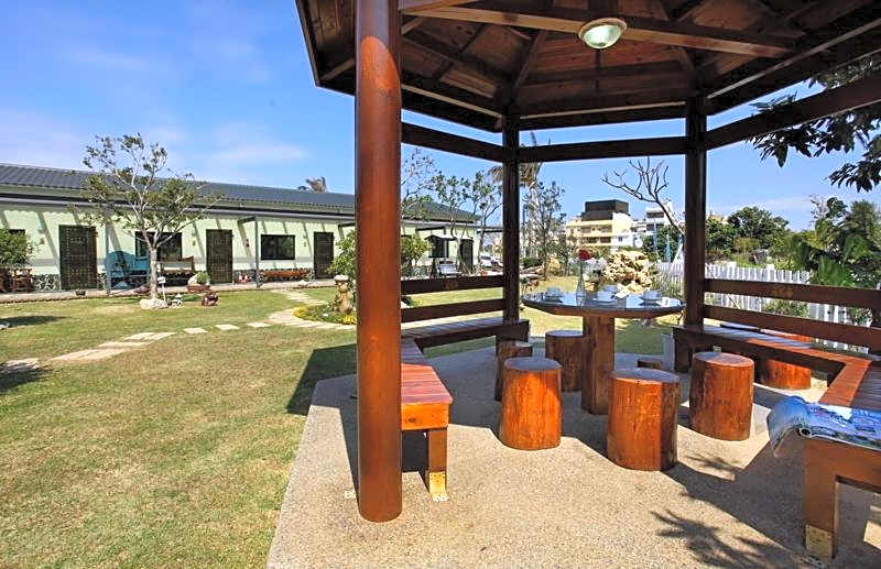 LanHai Inn