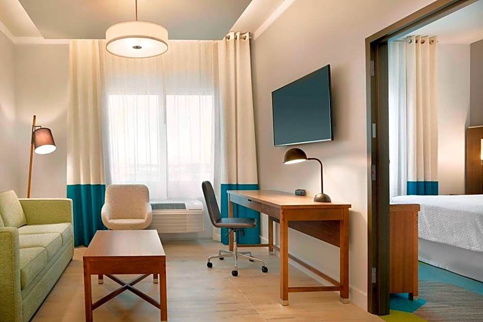 Four Points by Sheraton Miami Airport