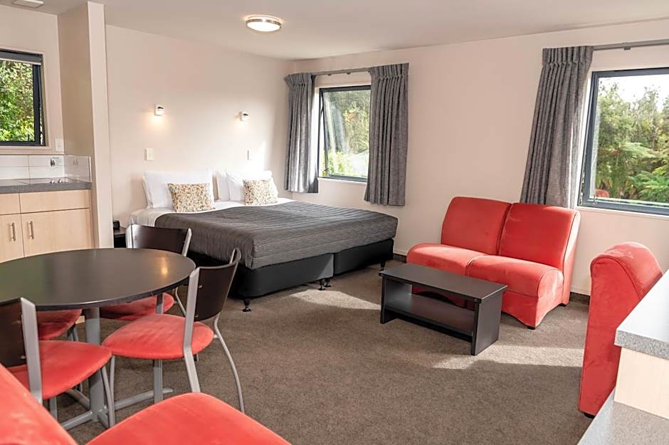 Bella Vista Fox Glacier Motel