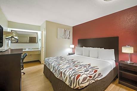 Deluxe King Room Smoking