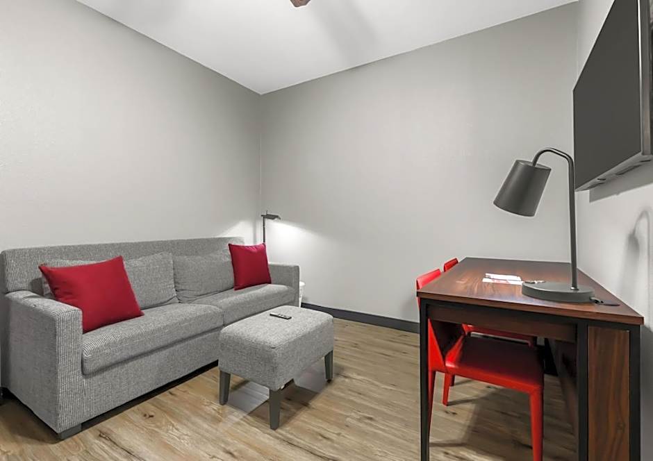 Hawthorn Extended Stay by Wyndham College Station