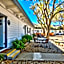 The Historic West Walker Motel