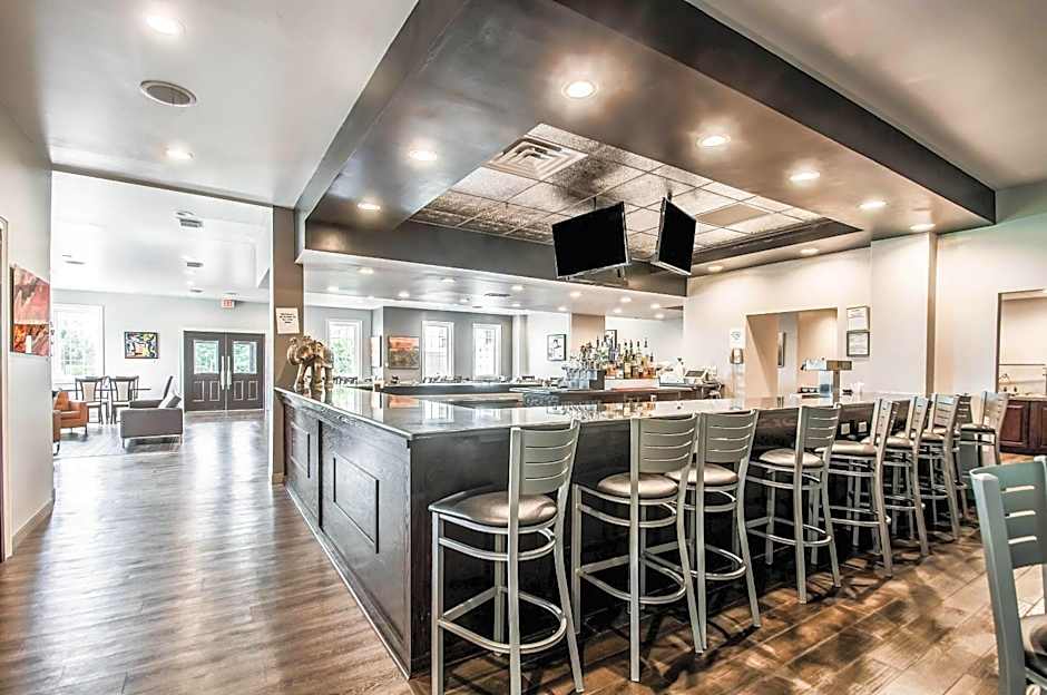 Clarion Hotel & Conference Center Leesburg