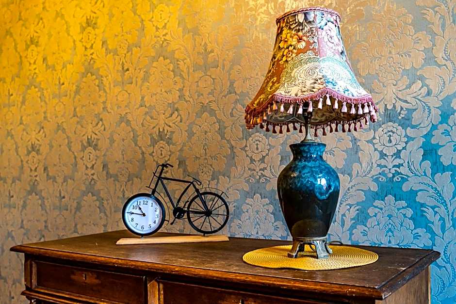 Blue Bird Boutique Hostel - Riga Old Town