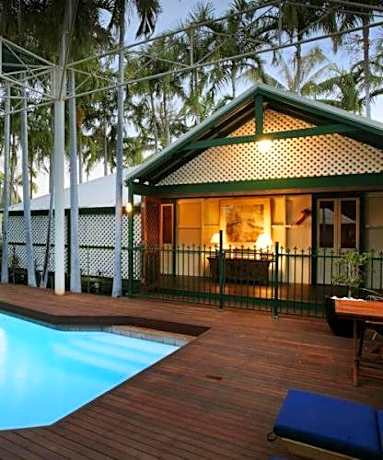 Pinctada McAlpine House