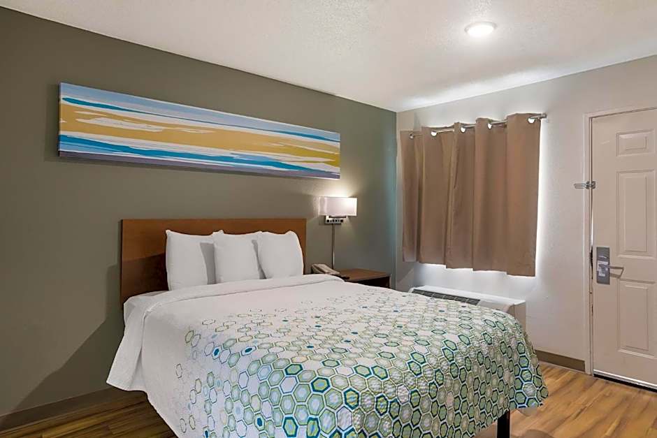 HomeTowne Studios Covington