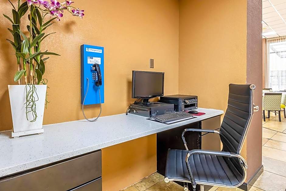 Quality Inn Perry - National Fairgrounds Area