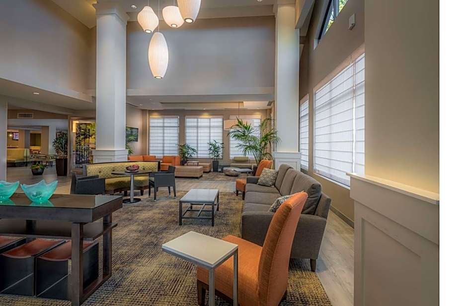 Hilton Garden Inn Reagan National Airport