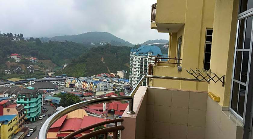 Cameron Pasar Malam Apartment @ Crown Imperial Court