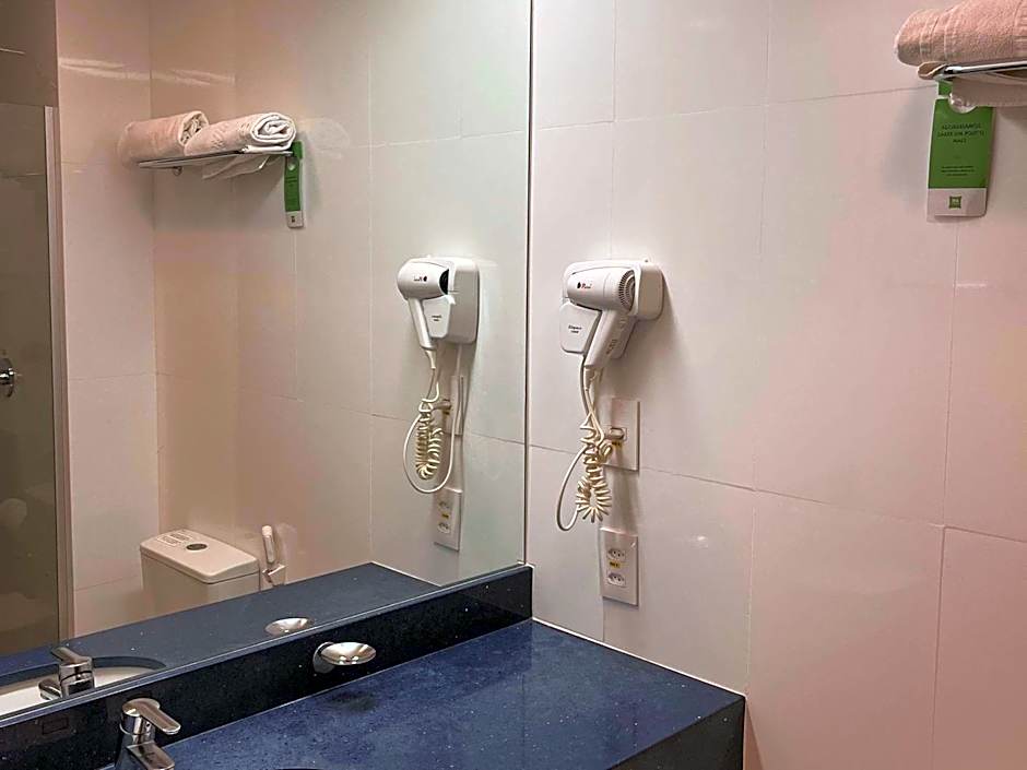 ibis Styles Confins Aeroporto