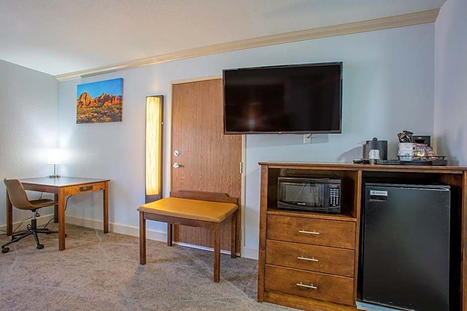 Arroyo Pinion Hotel, Ascend Hotel Collection