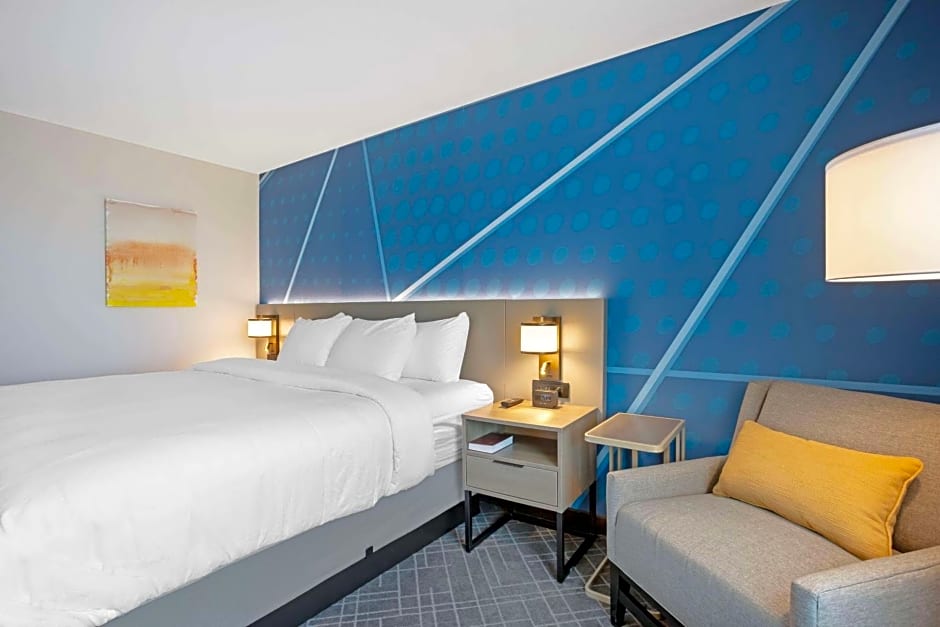 Comfort Inn & Suites US-60