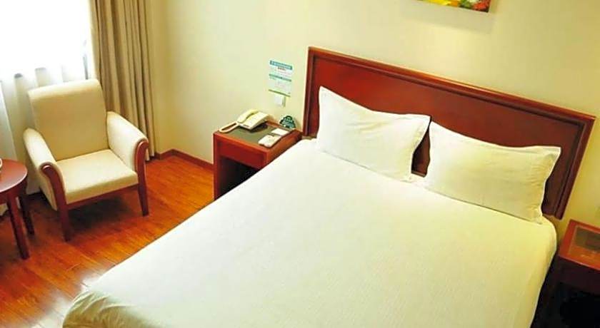 GreenTree Inn Chuzhou Dingyuan County People's Square General Hospital Business Hotel