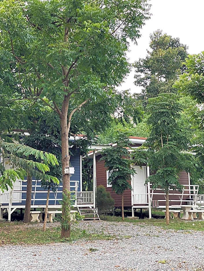 NP โฮมสเตย์ นอนเต็นท์ติดแอร์