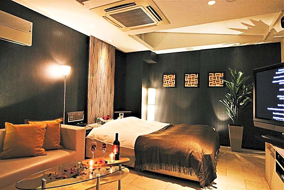 HOTEL O2 -Adult Only-