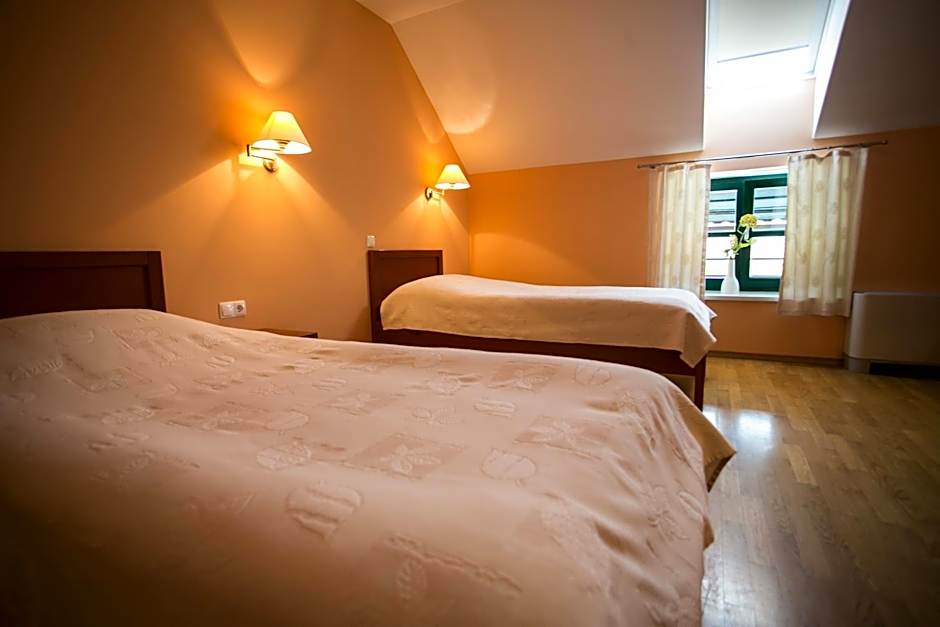 Pri Žabarju Bed & Breakfast Ljubljana
