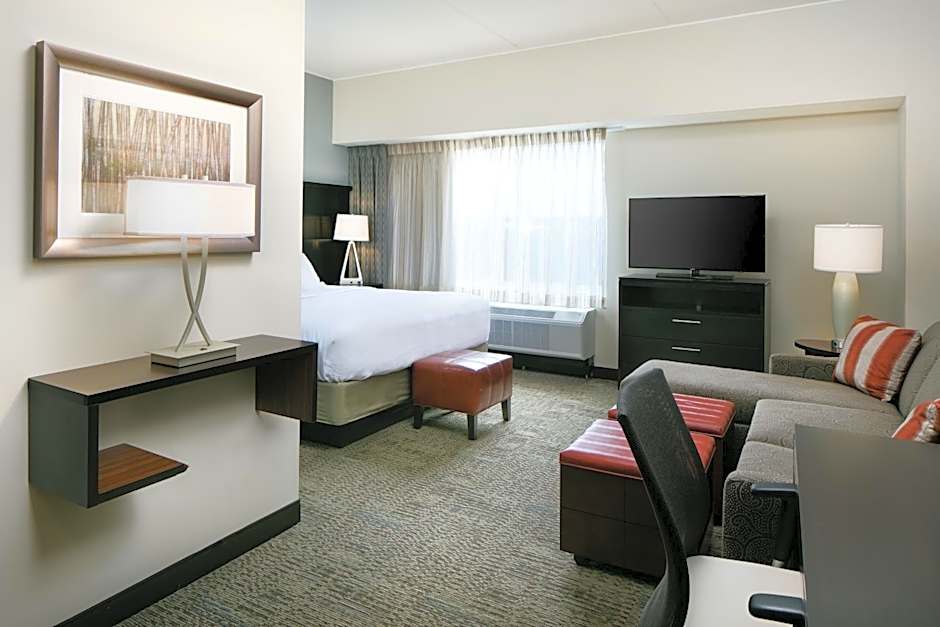 Staybridge Suites Des Moines Downtown By IHG