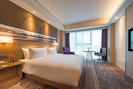 Executive King Room