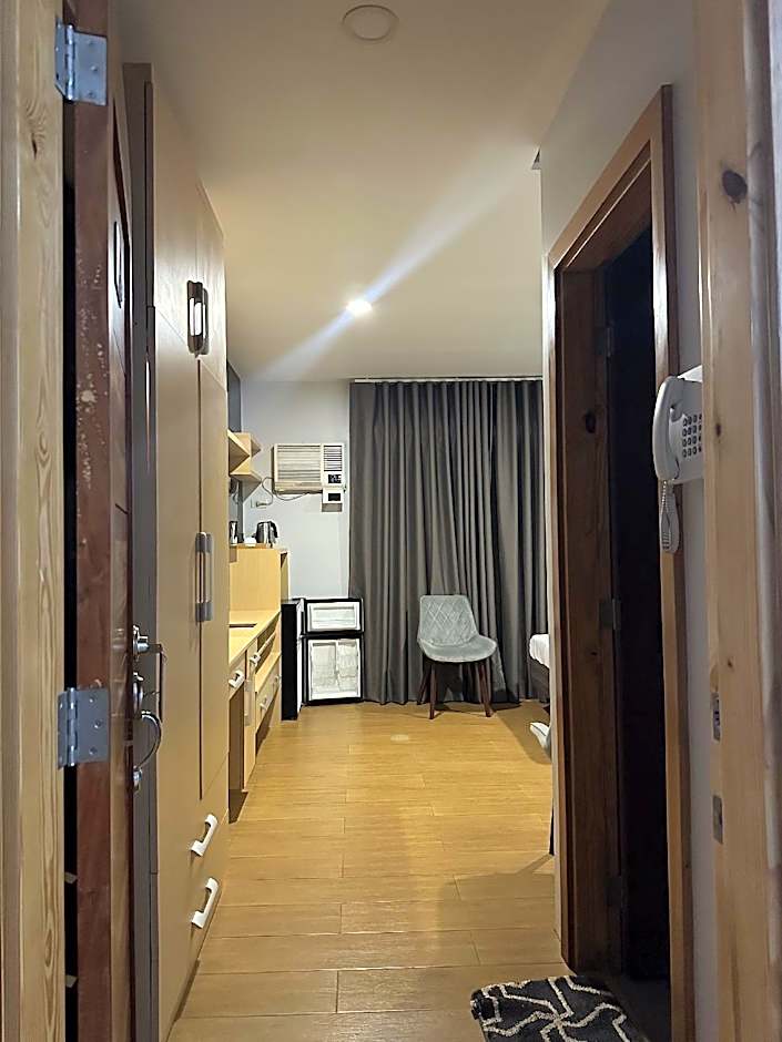 Rudhil's Place Hotel and Dormitory