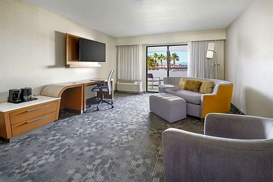 Courtyard by Marriott Palmdale