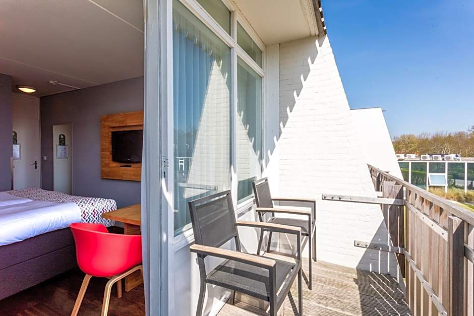Strandhotel Westduin