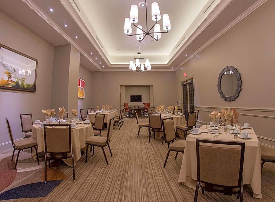 Hilton Harrisburg And Towers