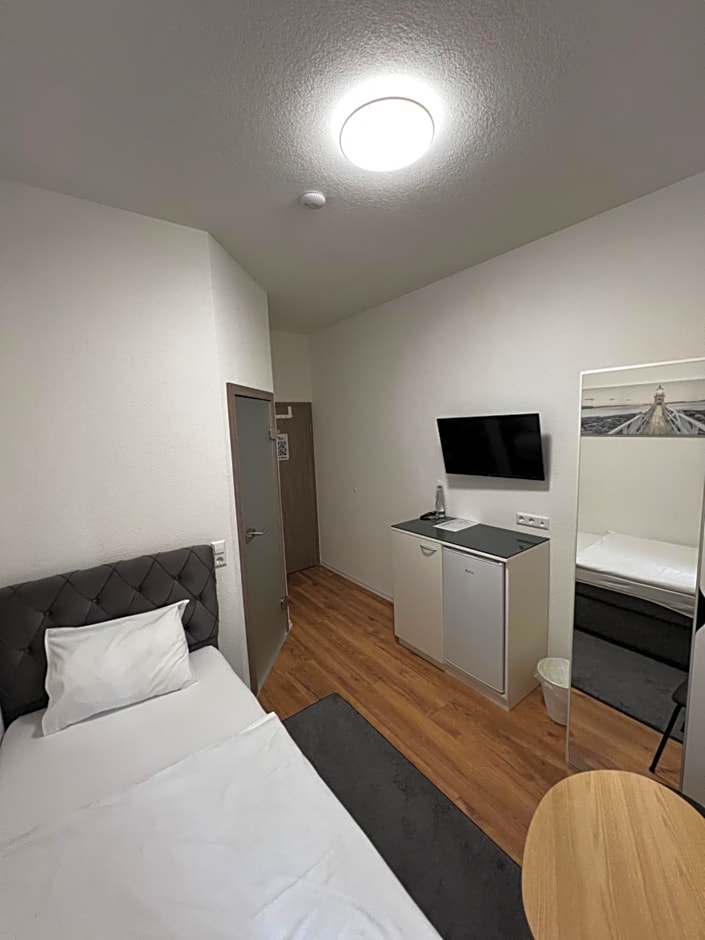 Sleep & Go Motel