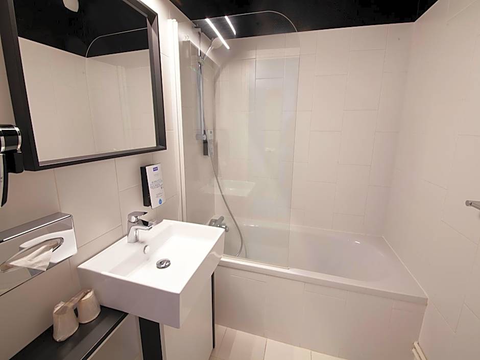Kyriad Hotel Clermont Ferrand Centre