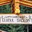 CLUBUL DACILOR