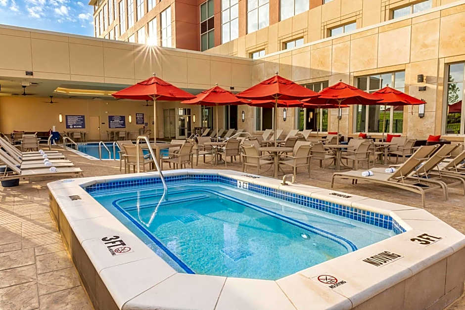 Drury Plaza Hotel Dallas Arlington
