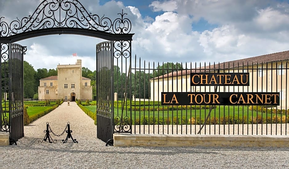 Château La Tour Carnet