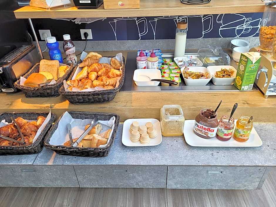 KYRIAD DIRECT LYON NORD - Dardilly