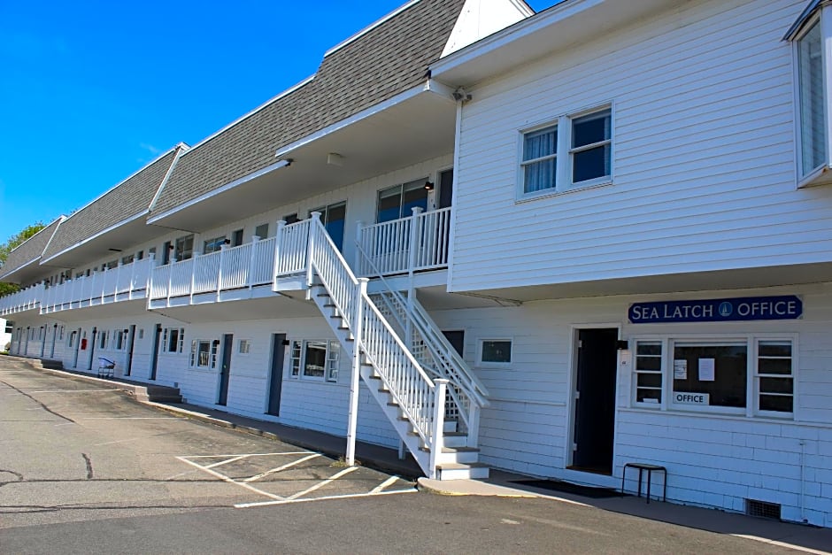 Sea Latch Inn