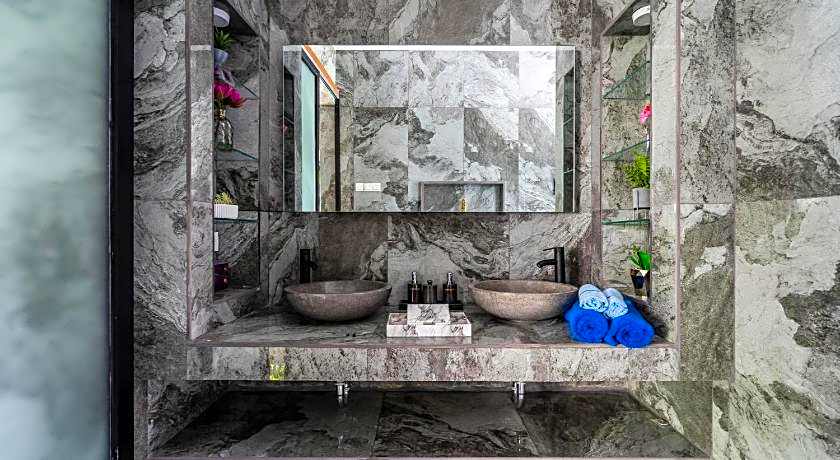 Capung Asri Eco Luxury Resort with Private Pool Villas