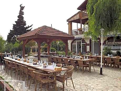 Hamsilos Tatil Koyu Apart Hotel