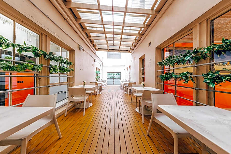 Maze Backpackers - Sydney