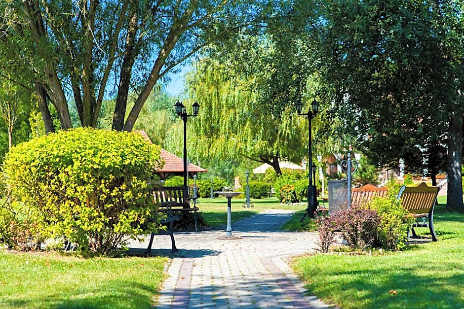 Erdőspuszta Club Hotel Fenyves