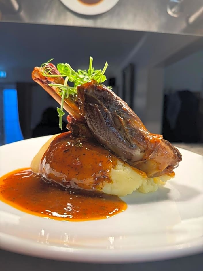 The Half Moon Inn Rushall IP21 4QD