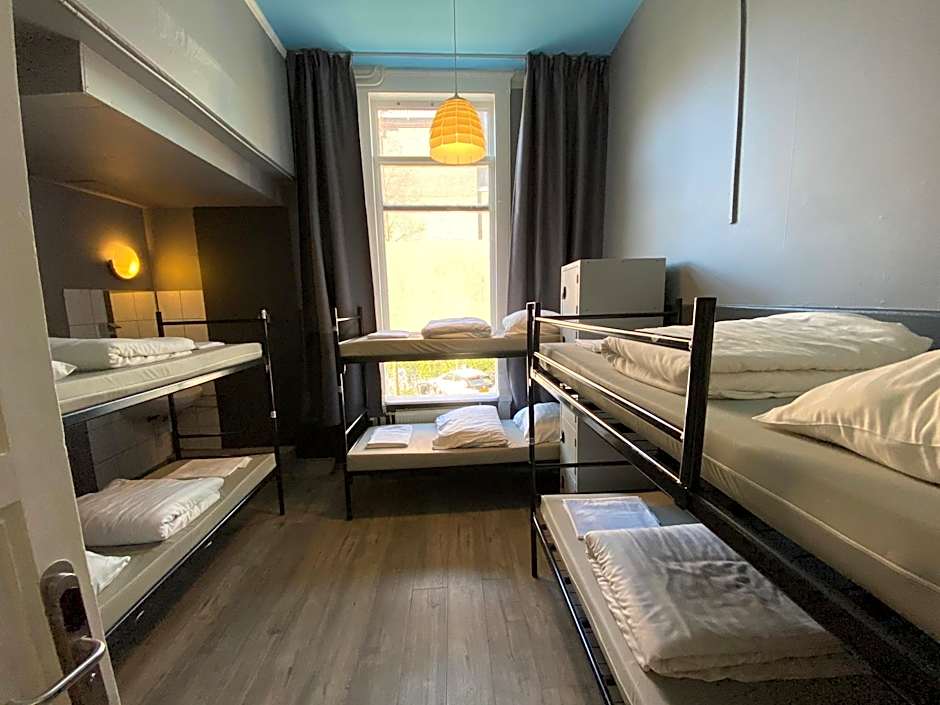 Hostel Cosmos Amsterdam